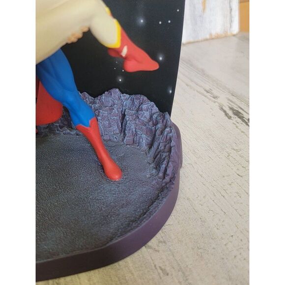 DC Direct crisis on infinite Earth Superman Supergirl collectible figure comics - Picture 5 of 16